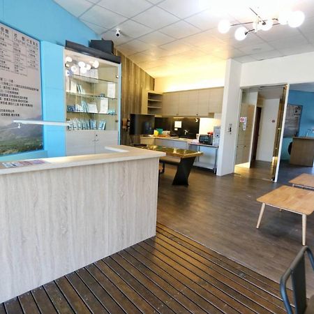 Good Mood Backpacker Hotel Kenting Exterior photo